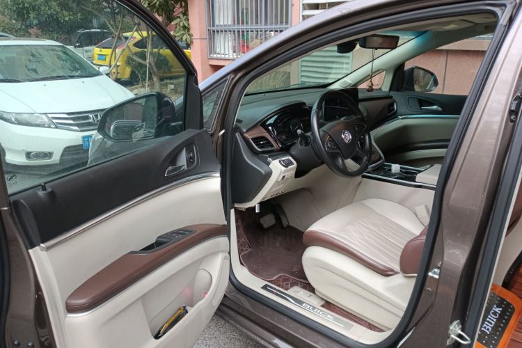 Used Buick GL8 2021 Land Cruiser Executive 652T Premium Model
