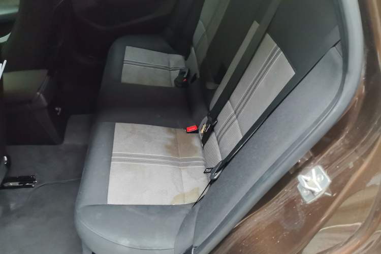 Used BMW X1 2012 sDrive18i Fashion Model Left Rear Seat