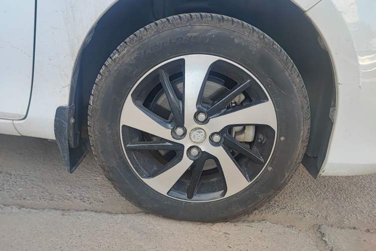 Used Toyota YARiS L Zhi Xuan 2019 1.5E CVT Dynamic Edition China VI compliant Right Front Wheel Hub