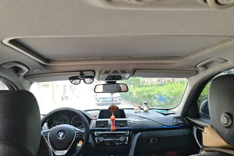 Used BMW 3 Series 2016 320Li Fashion Model Headliner