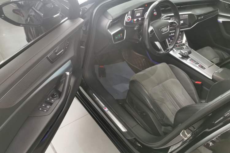 Used Audi A6L 2022 45 TFSI Prestige Dynamic Edition
