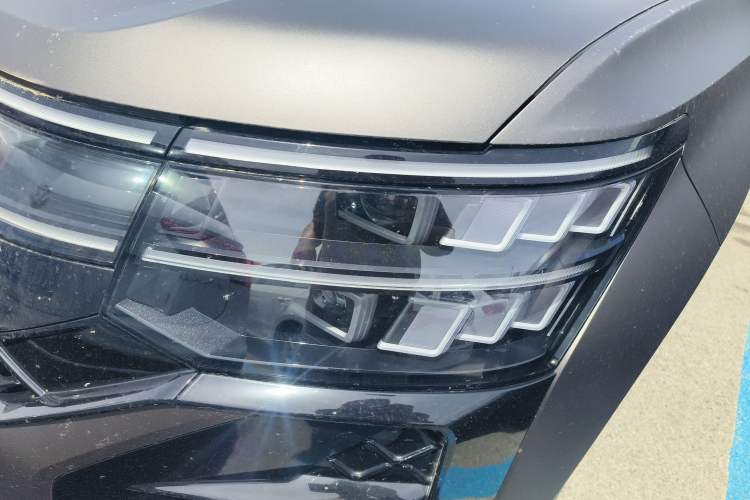 Used Volkswagen Teramont 2025 Tiguan Pro 450TSI Four-Wheel Drive Summit Edition
