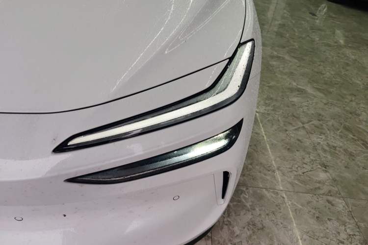 Used ONVO L60 2024 60 kWh Rear-Drive Version