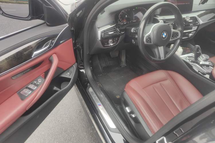 Used BMW 5 Series 2020 530Li Leading Model M Sport Package
