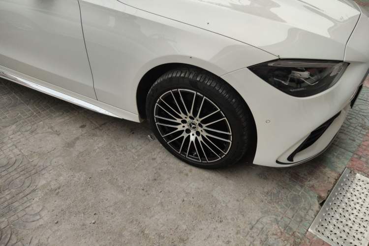 Used Mercedes-Benz C-Class 2023 Facelift C 260 L Right Front Wheel Hub