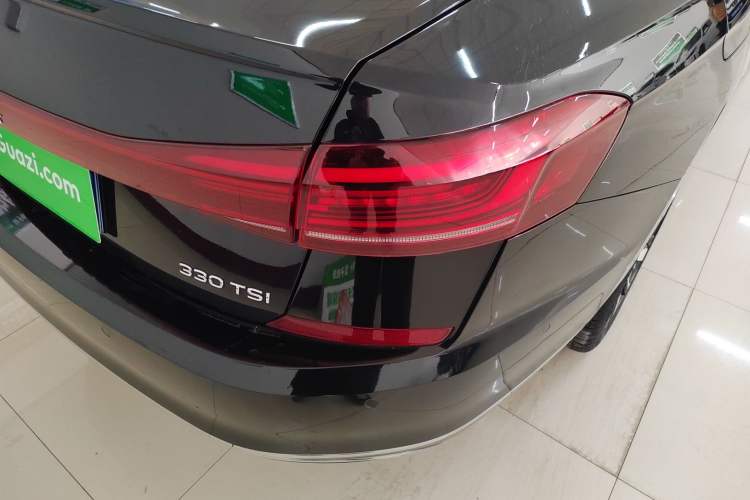 Used Volkswagen Passat 2023 Facelift 330TSI Luxury Edition
