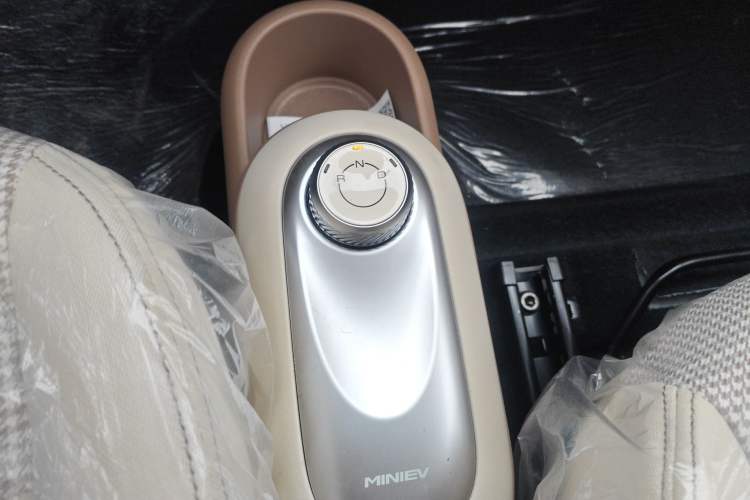 Used Wuling Hongguang MINIEV 2025 Four-Door Version Advanced Edition