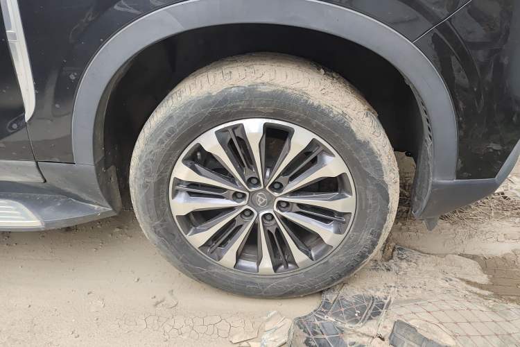 Used SAIC MAXUS D90 2017 2.0T Automatic All-Wheel Drive Sirius