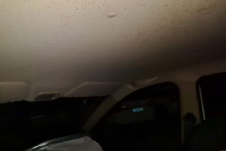 Used Wuling Hongguang 2015 1.5L S Basic Version China V Standard
