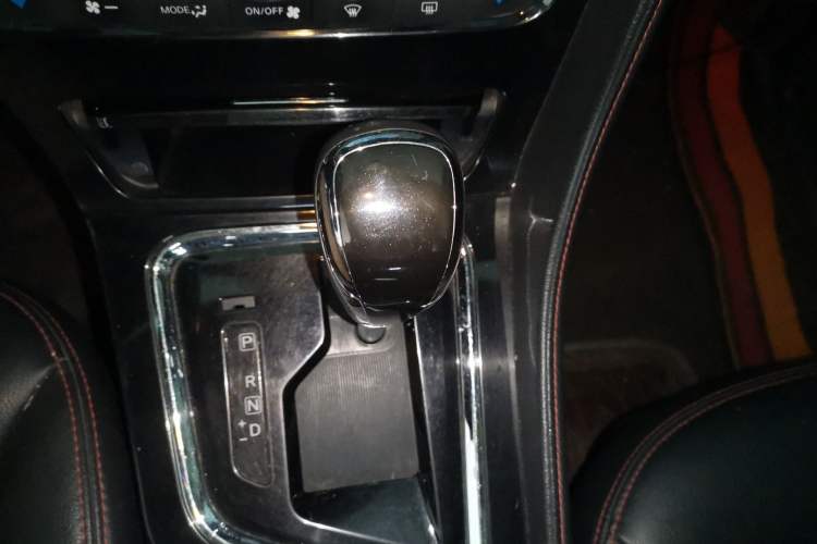 Used Venucia T70 2018 2.0L CVT Smart Enjoyment Version
