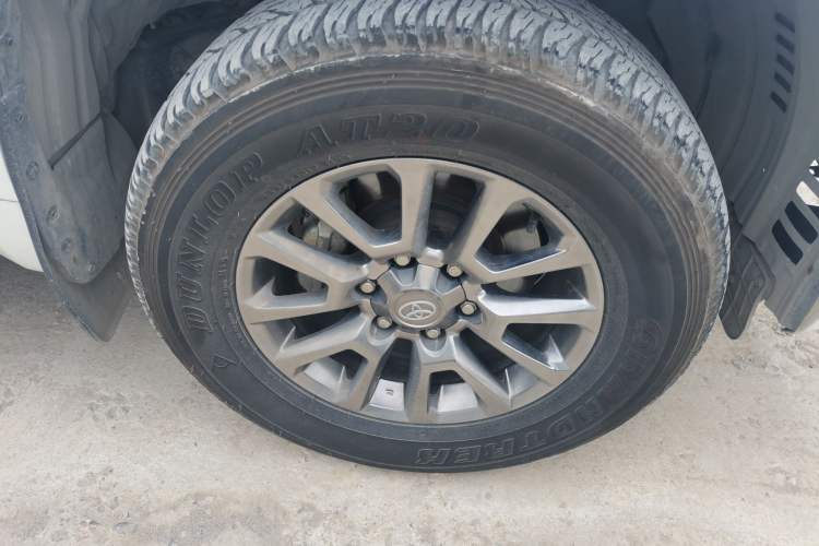 Used Toyota Prado 2016 2.7L Automatic Standard Edition
