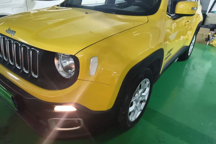 Used Jeep Renegade 2017 180T Automatic Jingneng Edition Left Front Headlight