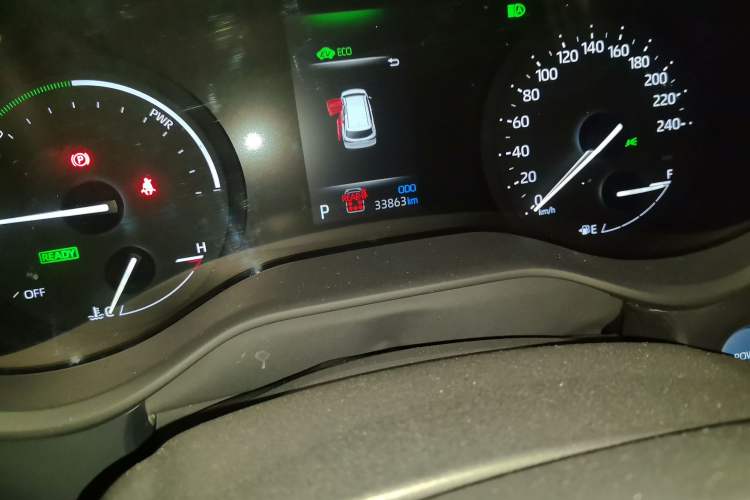 Used Toyota Sienna 2023 2.5L Hybrid Comfort Edition