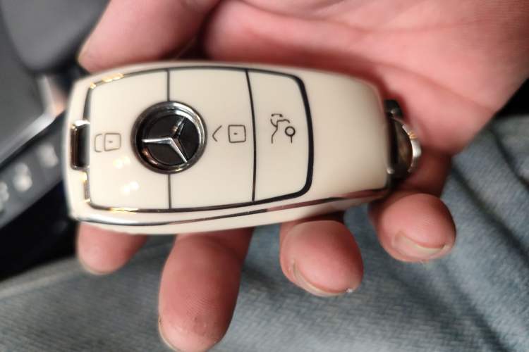 Used Mercedes-Benz A-Class 2022 Revised Version A 200 L Sport Sedan Fashionable Style
