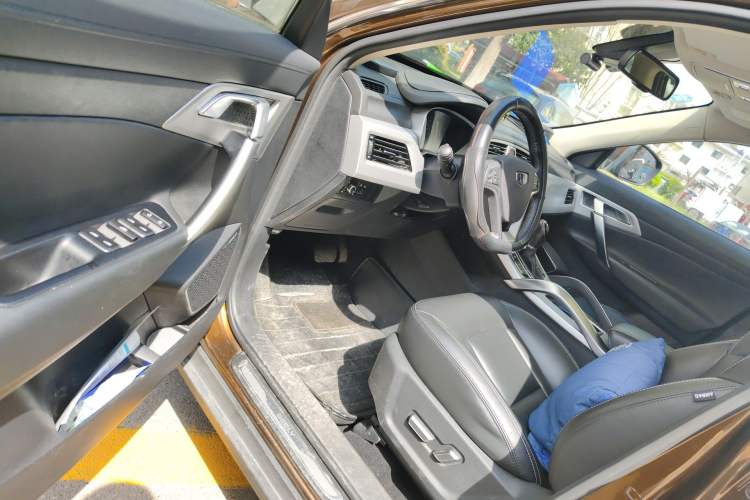 Used Geely Auto Emgrand X7 Sport 2016 1.8TD Automatic Smart Model