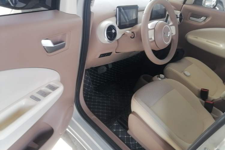 Used Wuling Hongguang MINIEV 2025 Four-Door Version Zhenxiang+ Edition