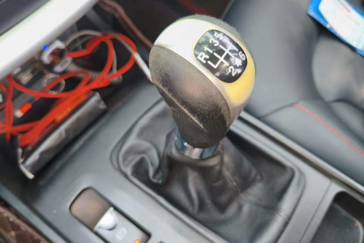 Used Bestune X80 2013 2.0L manual luxury version

