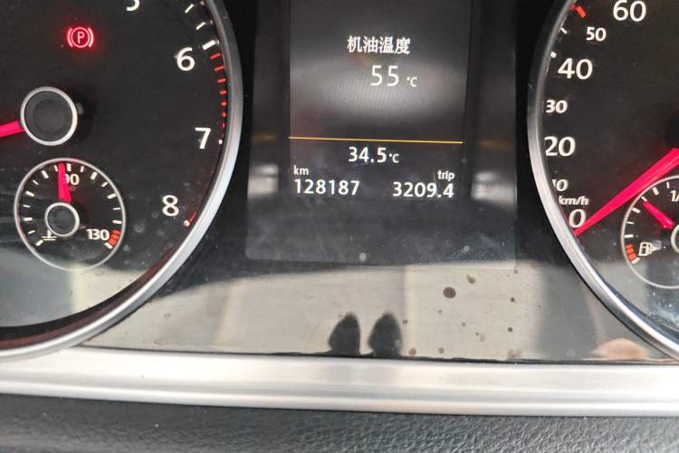 Used Volkswagen FAW-Volkswagen CC 2016 1.8TSI Luxury Model
