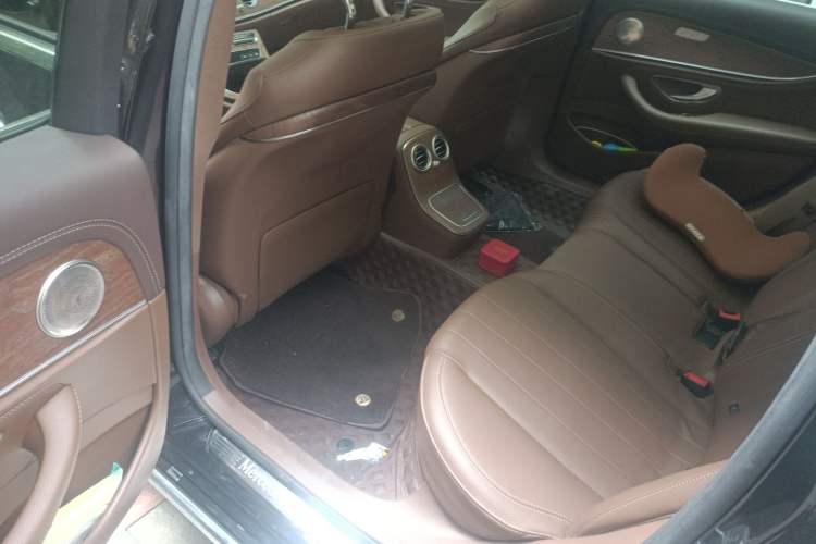 Used Mercedes-Benz E-Class New Energy 2022 Restyled E 350 e L Plug-in Hybrid Sports Sedan
