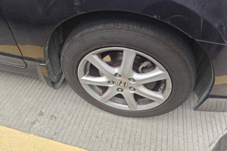 Used Honda Civic 2009 1.8L automatic comfort version Right Front Wheel Hub