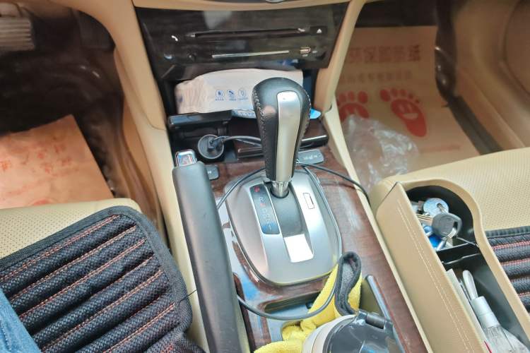 Used Honda Accord 2013 2.0L SE Gear Lever