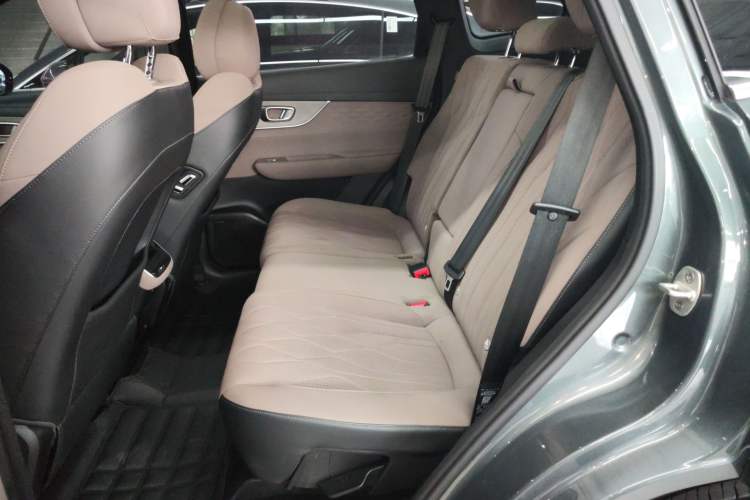 Used Chery Fengyun T8 2025 1.5T 130km Deluxe Version 5 Seats