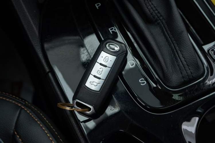 Used GAC Trumpchi GS3 2017 200T Automatic Luxury Edition Interior 1