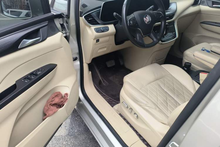 Used Buick GL8 2023 ES Lu Zun Luxury Model