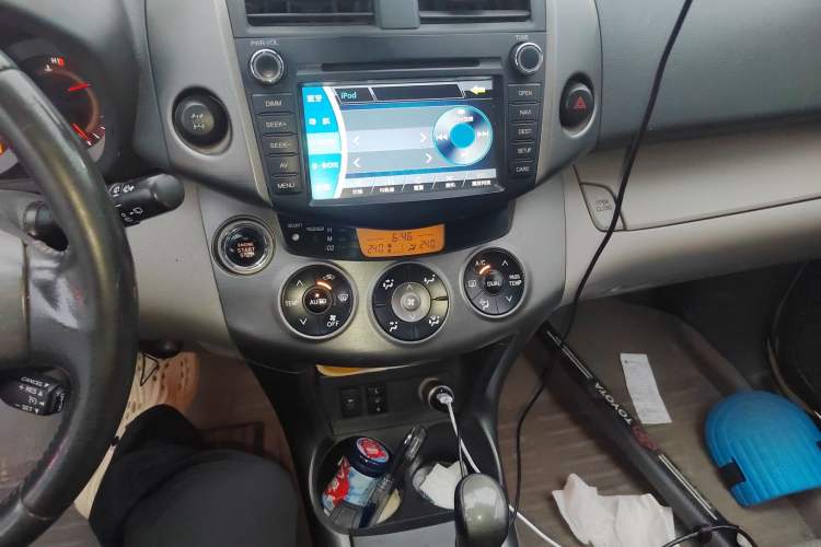 Used Toyota RAV4 2009 2.4L Automatic Luxury Edition