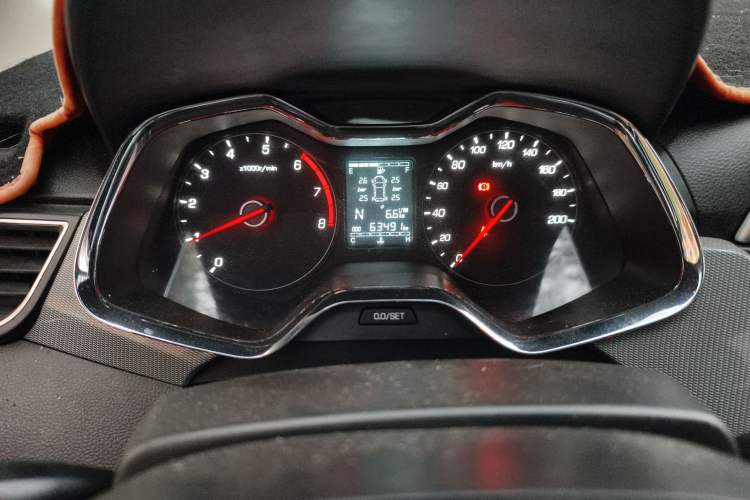 Used Baojun 310W 2018 1.5L Automatic Luxury Version China V