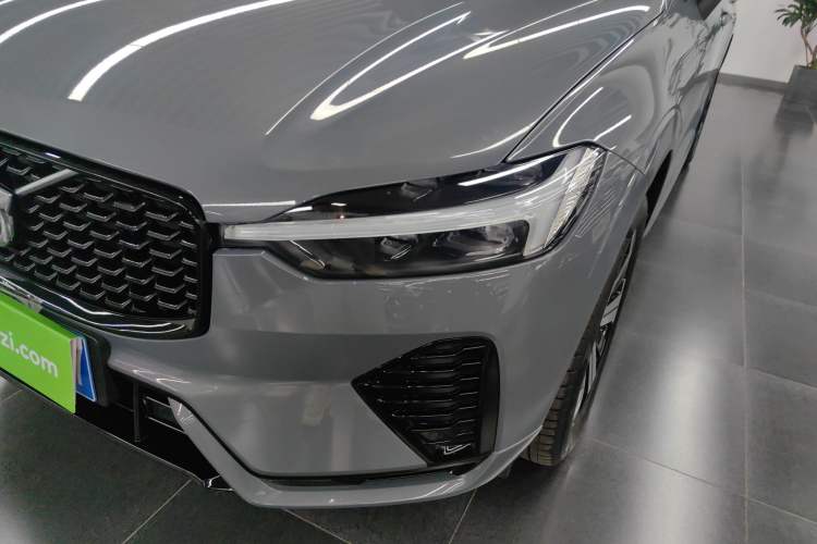 Used Volvo XC60 2024 B5 Four-Wheel Drive Fjord Edition
