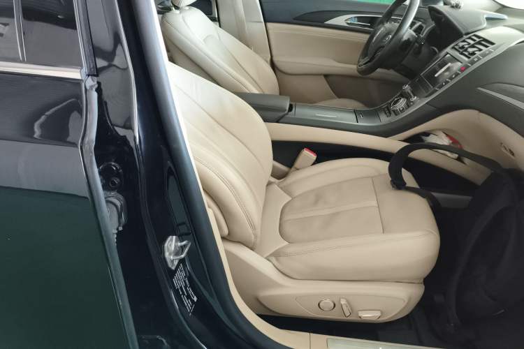 Used Lincoln MKZ 2019 2.0T Luxury Edition China VI Standard Right Front Seat