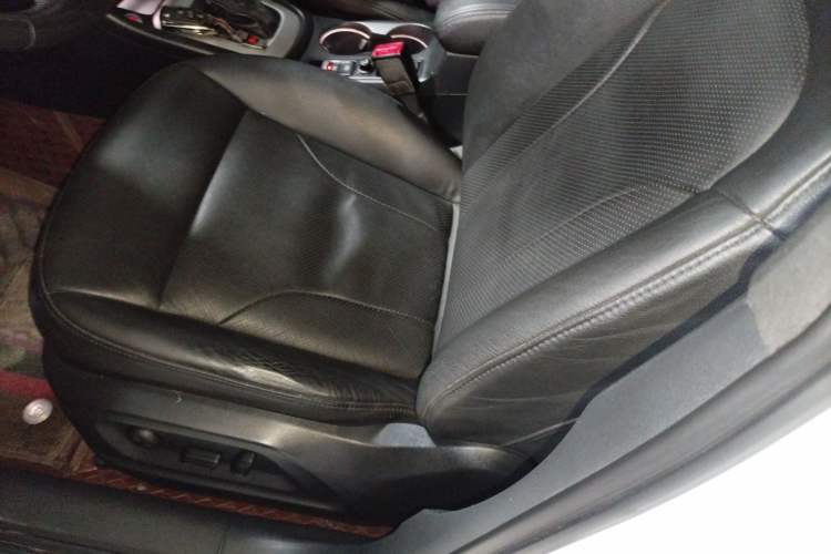 Used Audi Q3 2015 35 TFSI Ambition Edition
