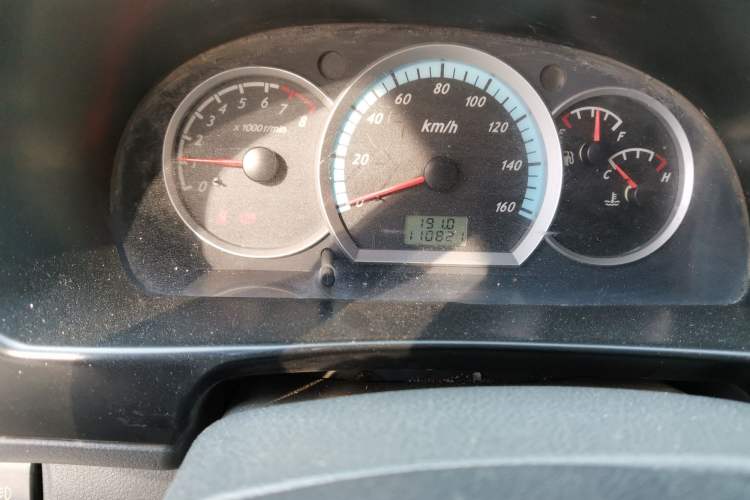 Used Karry Youyou 2 2013 1.0L Standard Version
