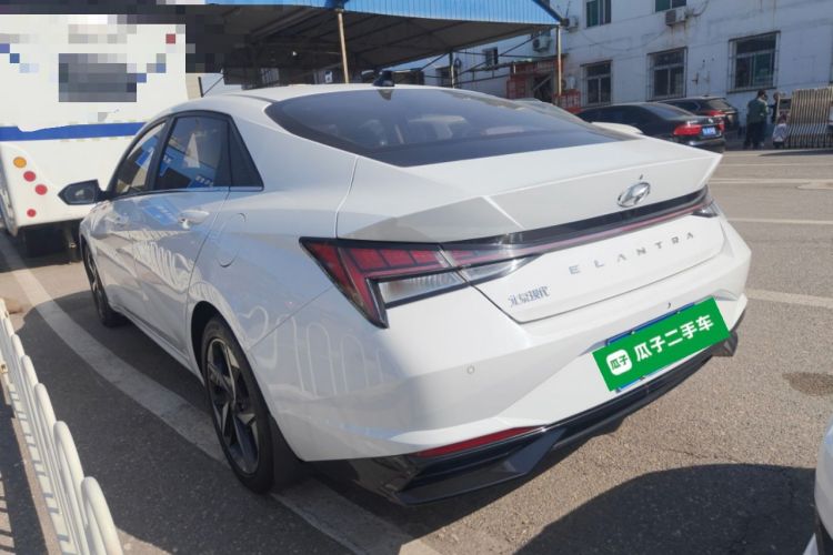 Used Hyundai Elantra 2022 1.5L CVT LUX Prestige Edition Rear Left 45 Deg