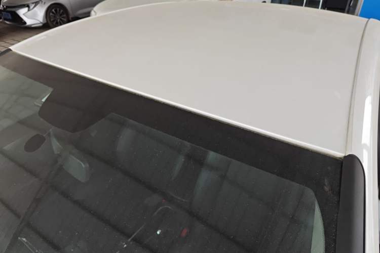 Used Citroen C4 Sega 2016 1.6L Manual Luxury Model Roof