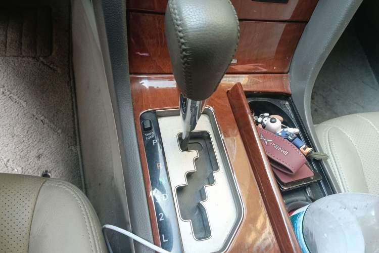 Used Toyota Camry 2013 200G Classic Luxury Edition