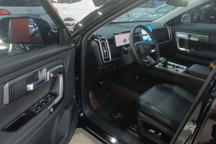 Used Chery Explore 06 2023 Yoye Edition 1.6T Two-Wheel Drive Explorer