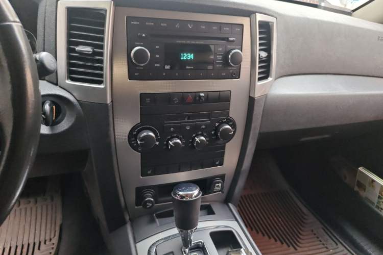 Used Jeep Grand Cherokee 2008 3.7L
