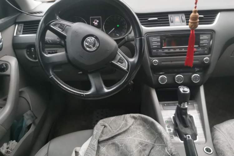 Used Skoda Octavia 2015 1.6L Automatic Yijie Edition