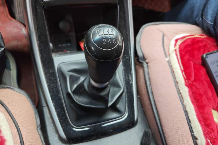 Used Hyundai Elantra (5th Generation / Langdong) 2015 1.6L Manual Leading Model
