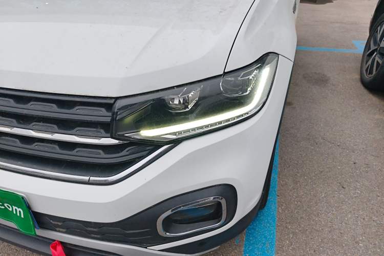 Used Volkswagen Tacqua 2023 200TSI DSG Joy-Connect Edition
