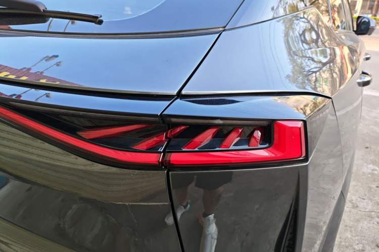 Used Changan UNI-Z 2025 1.5T Premium Edition
