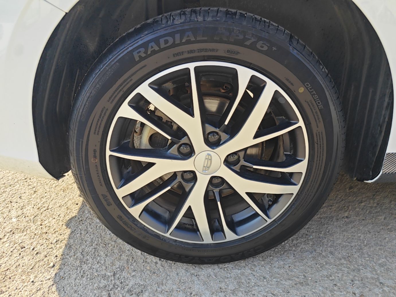 Geely Auto Emgrand 2022 4th Generation 1.5L CVT Elite Model — снимка 11