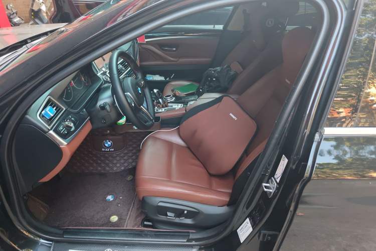 Used BMW 5 Series 2014 520Li Elegant Model