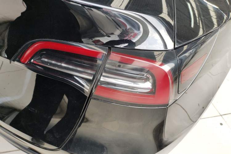 Used Tesla Model Y 2022 Rear-Wheel-Drive Version