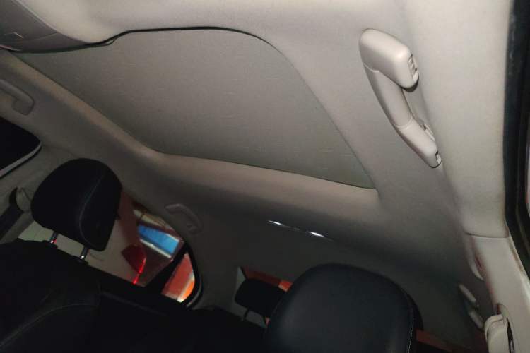 Used Volkswagen Lamando 2019 280TSI DSG Comfort Edition China VI standard Headliner