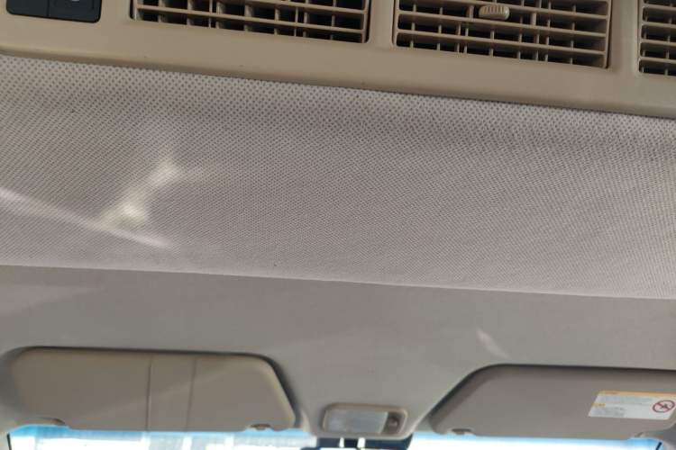 Used Wuling Hongguang 2014 1.5L S Comfort Model Headliner