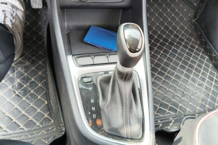 Used Hyundai Celesta 2018 1.6L Automatic GL Enjoyment Edition China VI compliant
