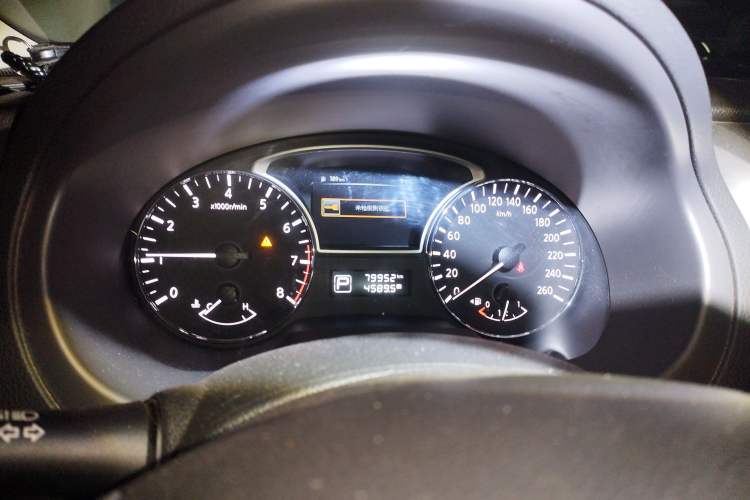 Used Nissan Teana 2016 Revised Version 2.0L XL Comfort Edition Instrument Cluster